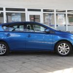 Toyota Auris full