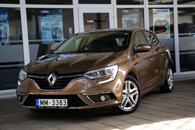 Renault Megane 1.2T benzīns 74kw/100zs