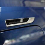 BMW 330e Touring Plug-in Hybrid full