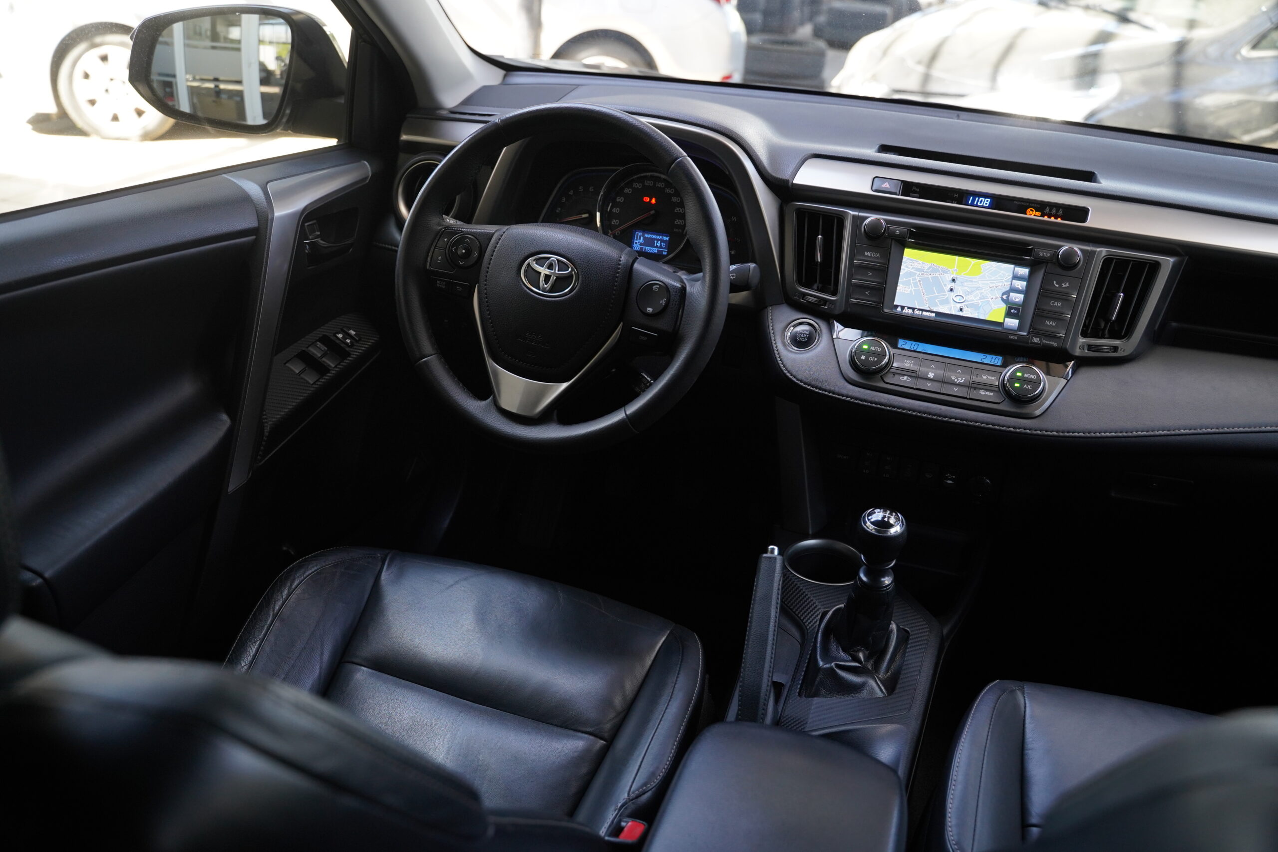 Toyota Rav4 full