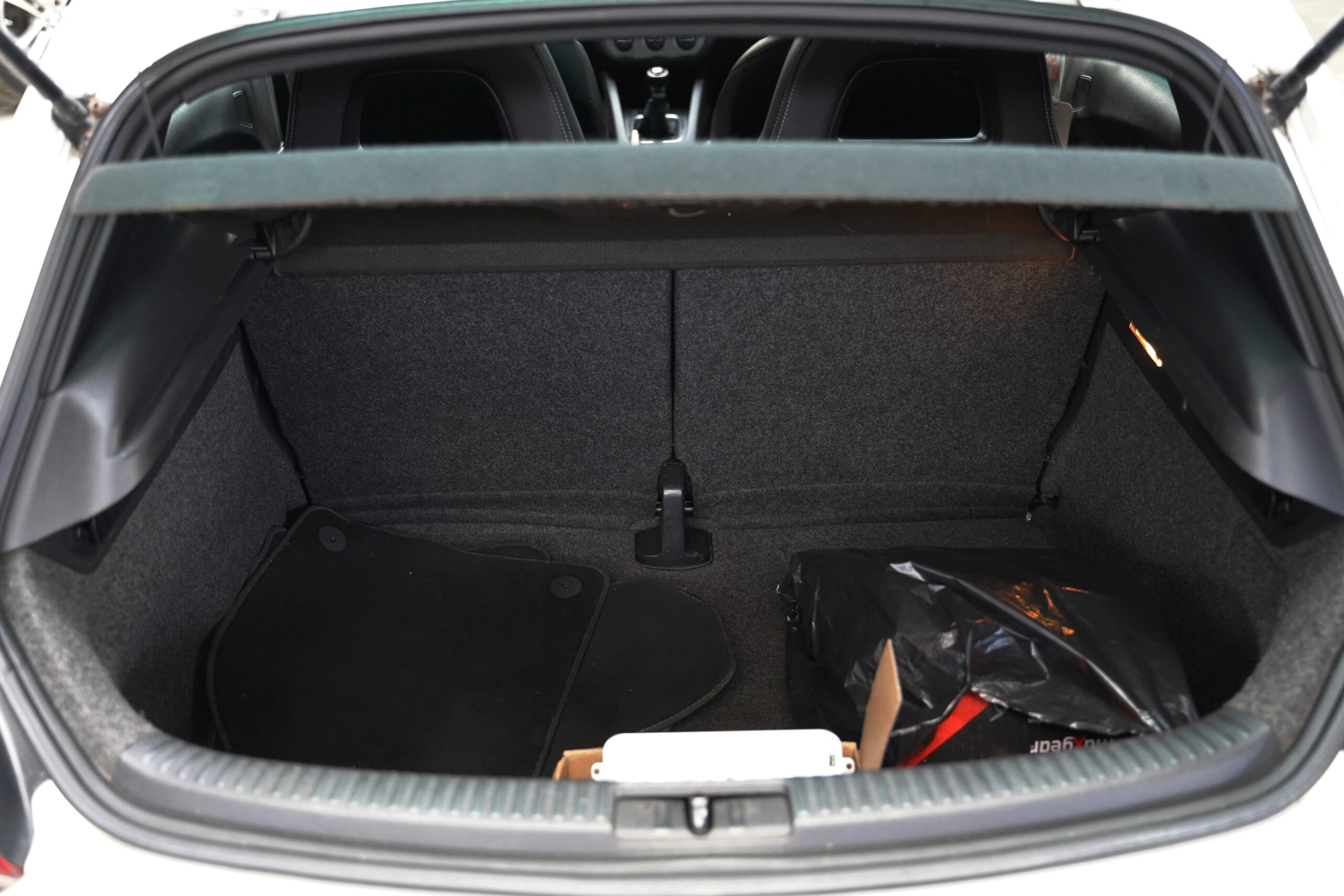 VW Scirocco 1.4 Tsi full
