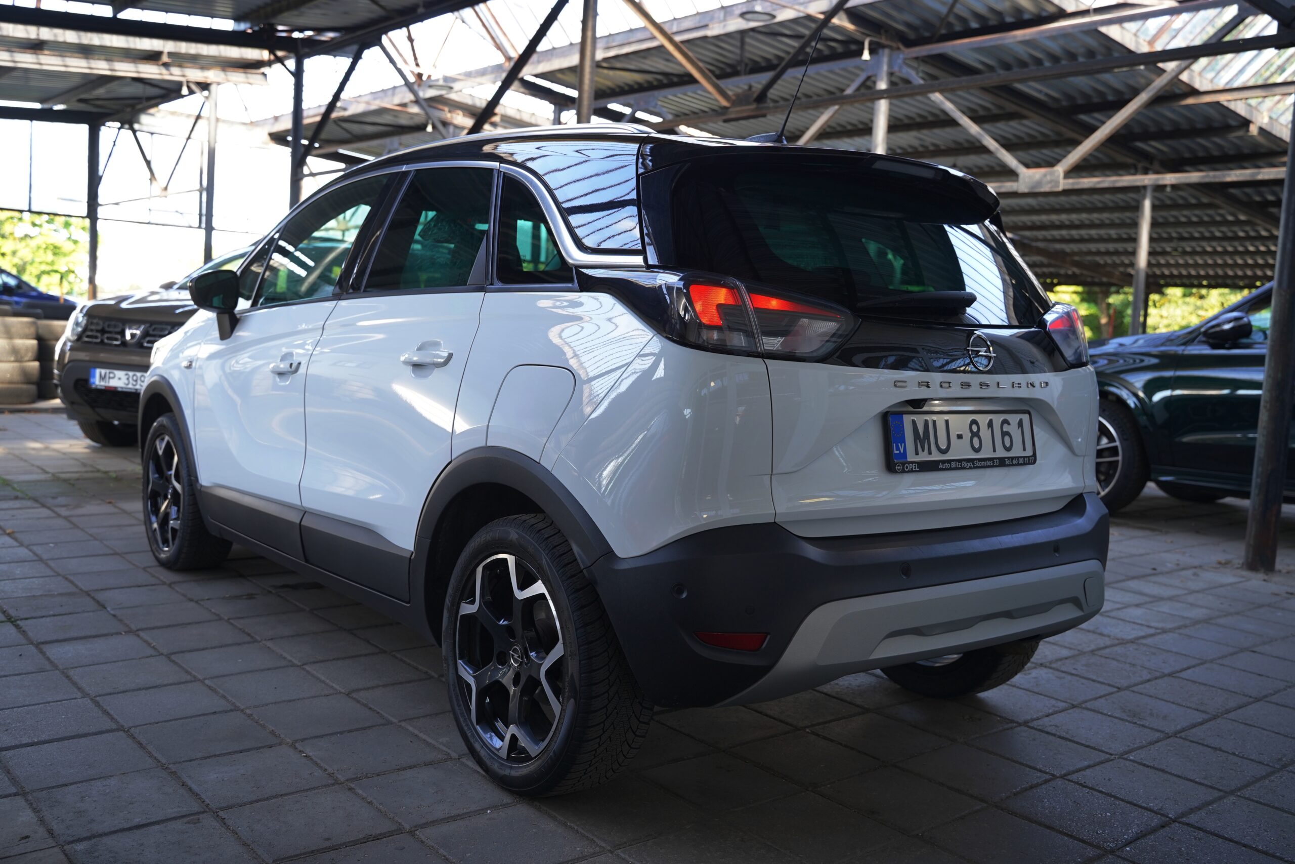Opel Crossland 1.2 Turbo full