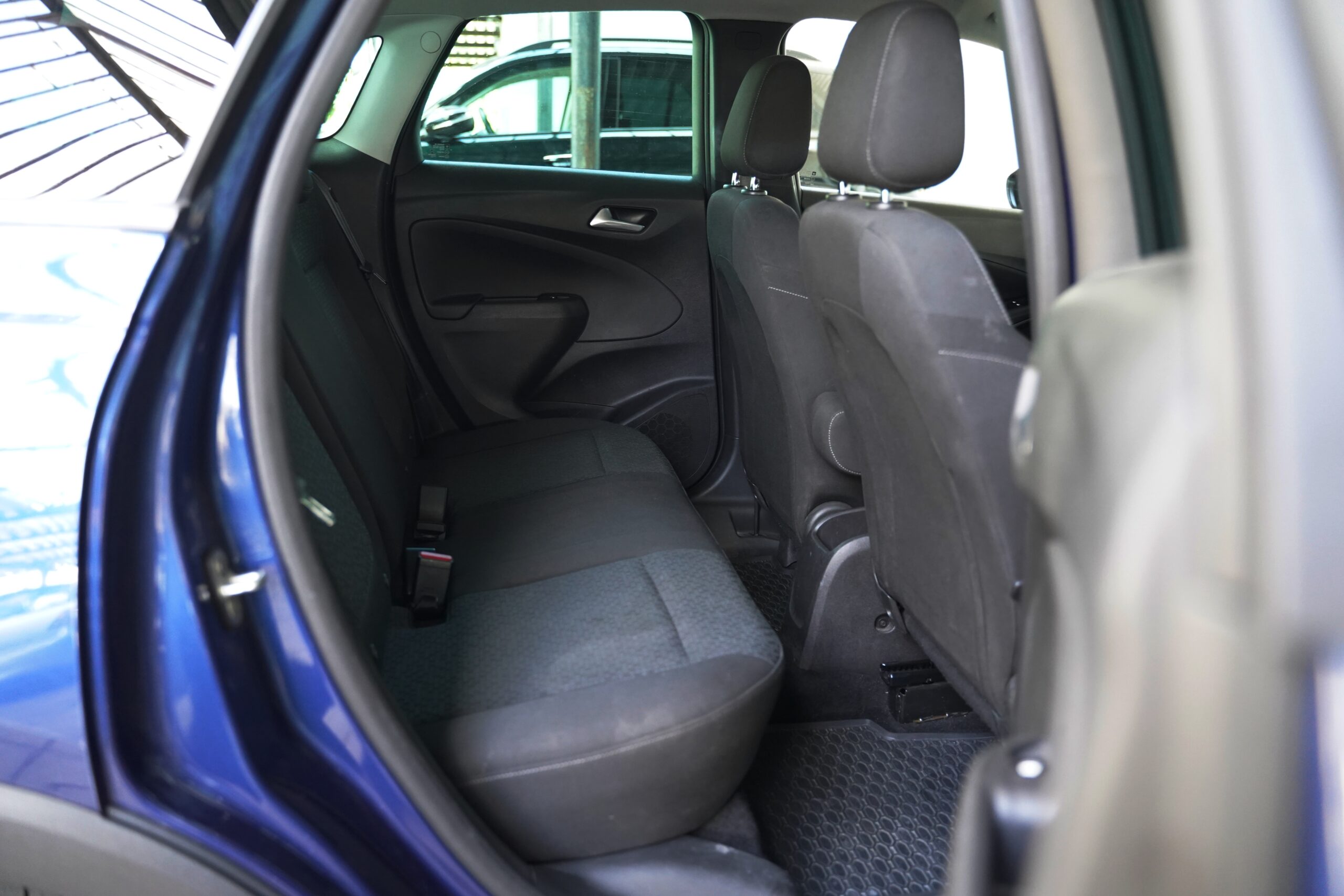 Opel Crossland 1.2 Turbo full