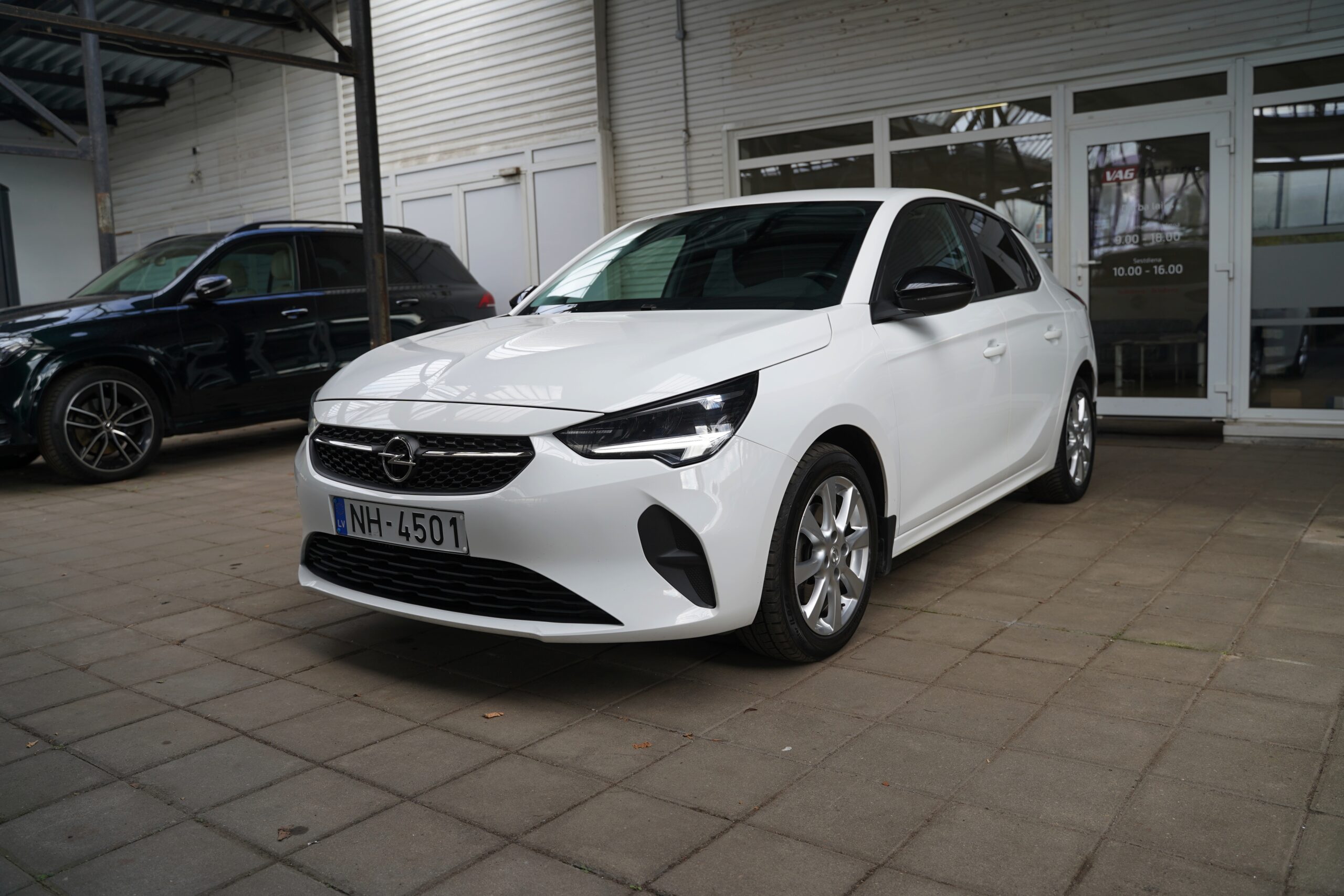 Opel Corsa 1.5 Turbo full