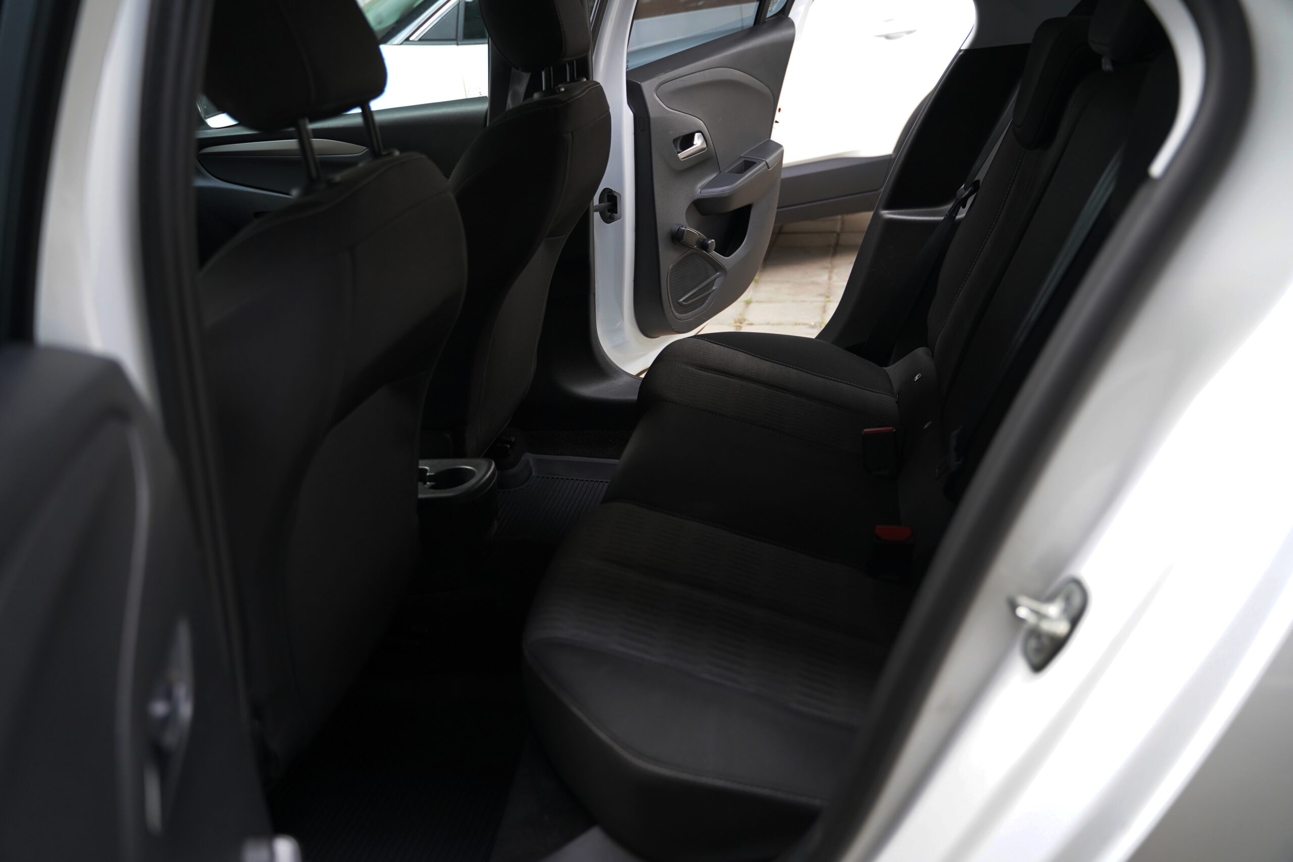 Opel Corsa 1.5 Turbo full
