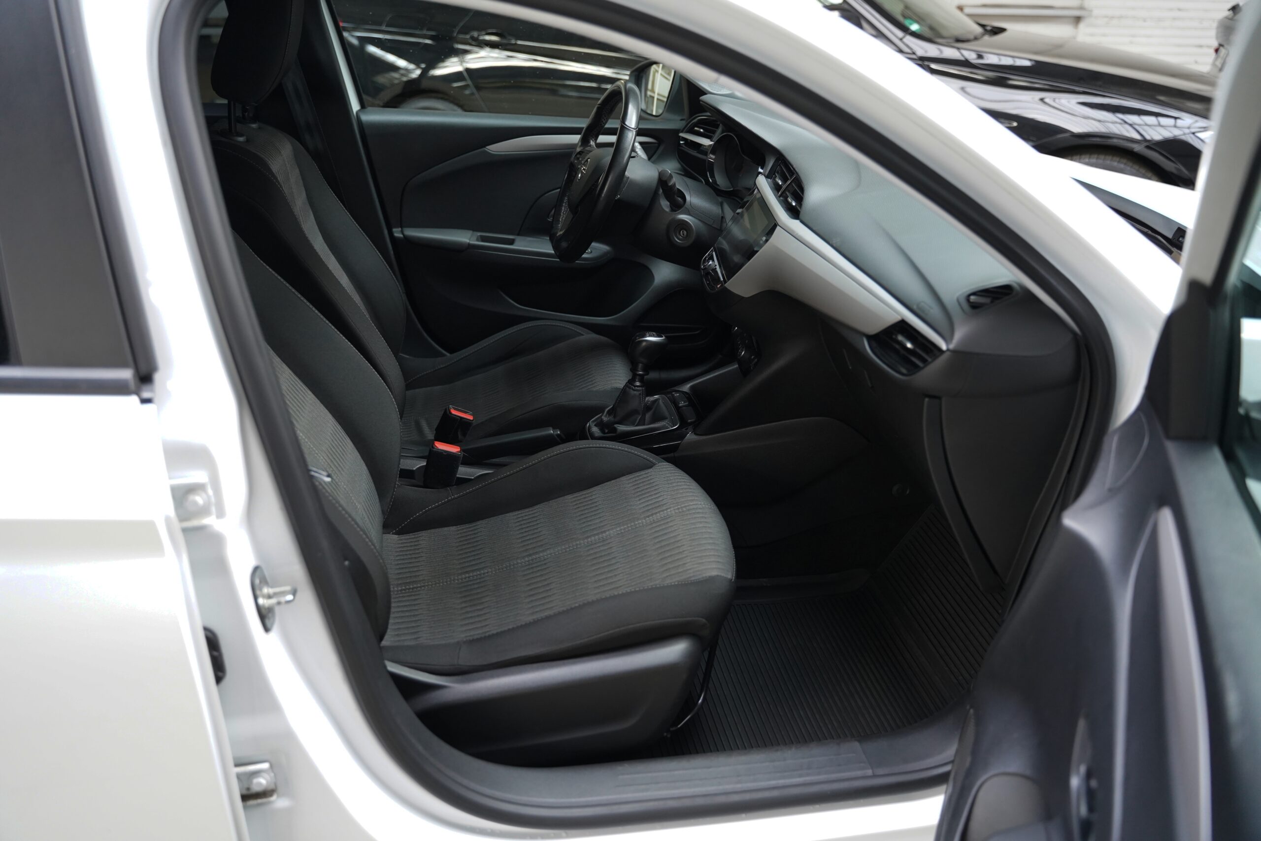 Opel Corsa 1.5 Turbo full