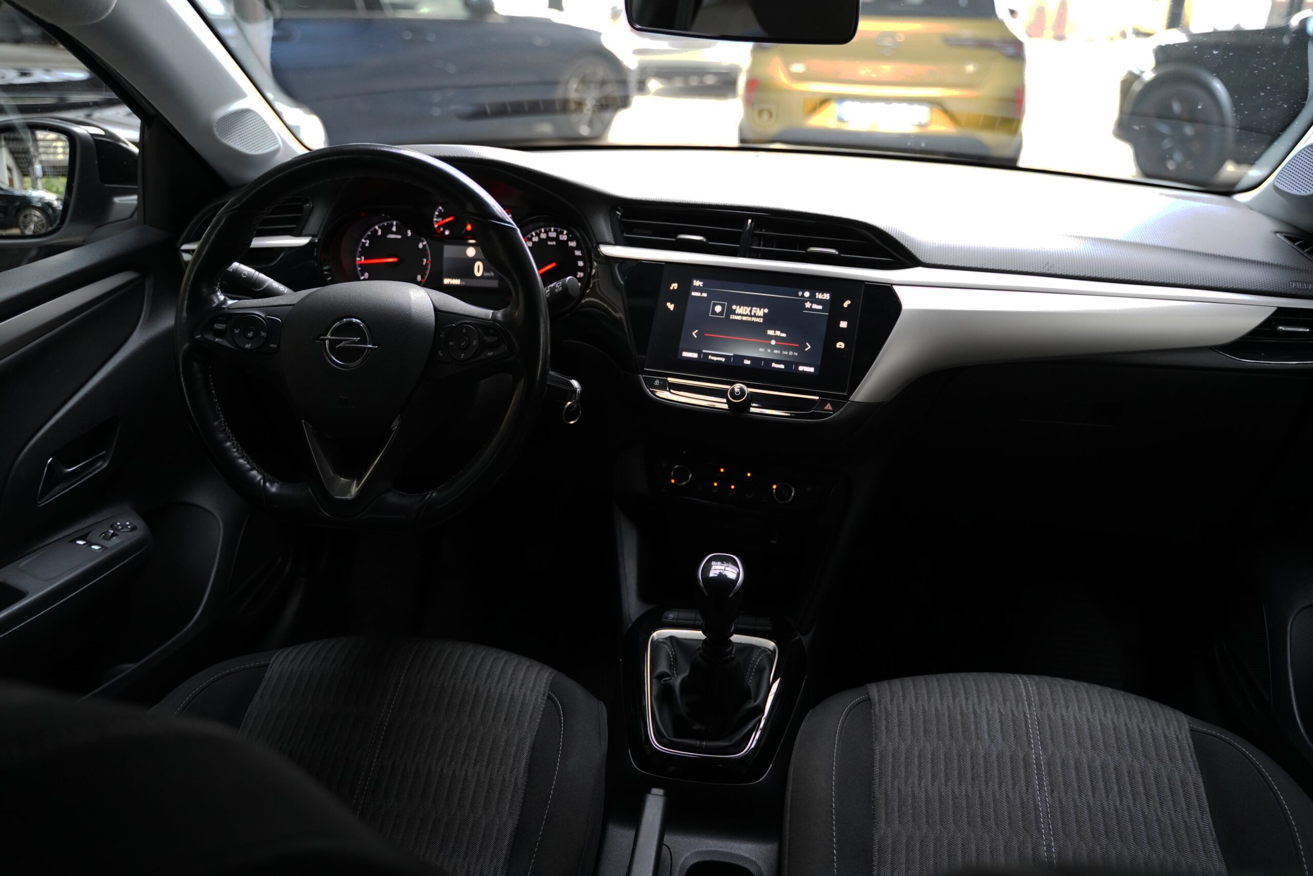 Opel Corsa 1.5 Turbo full