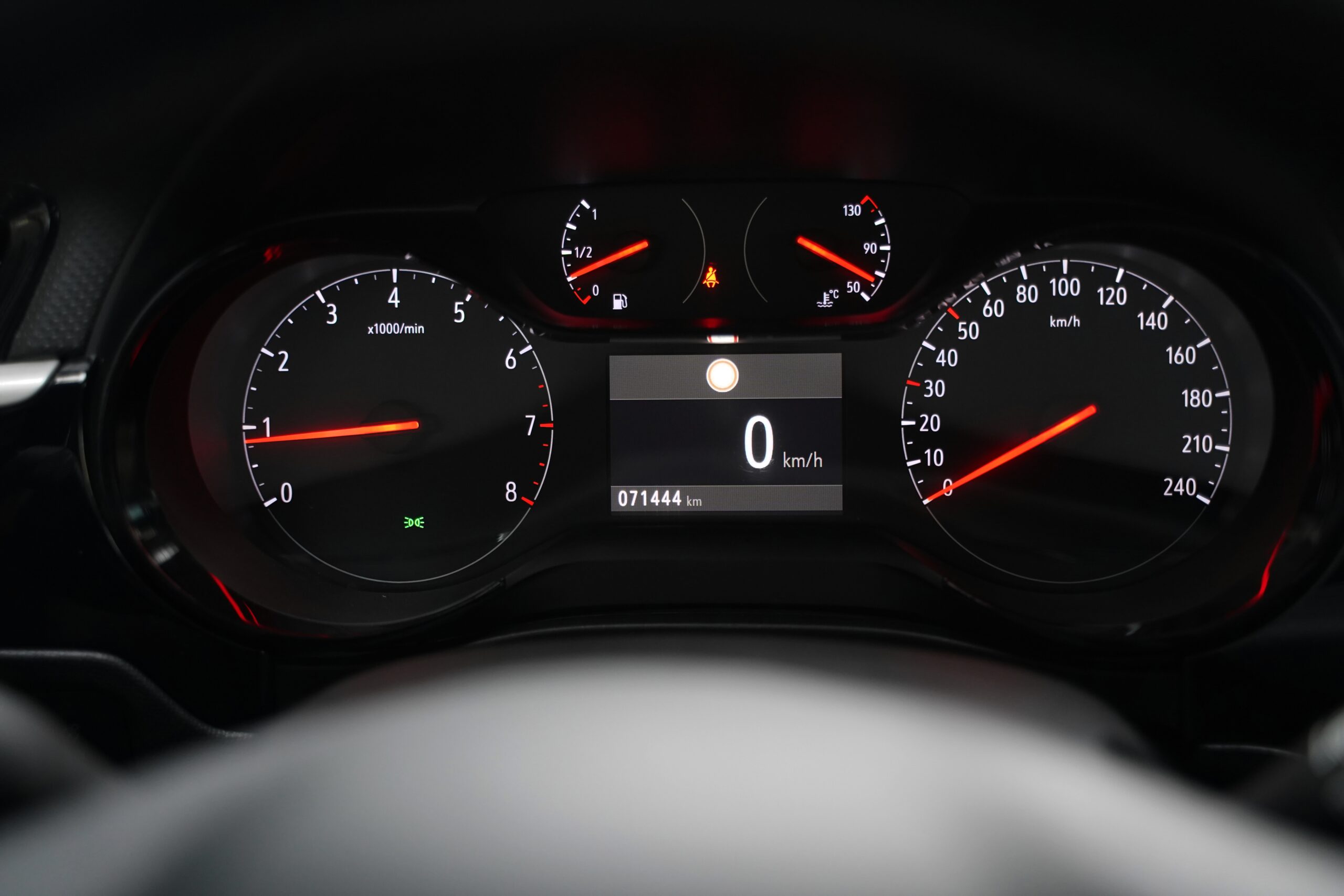 Opel Corsa 1.5 Turbo full