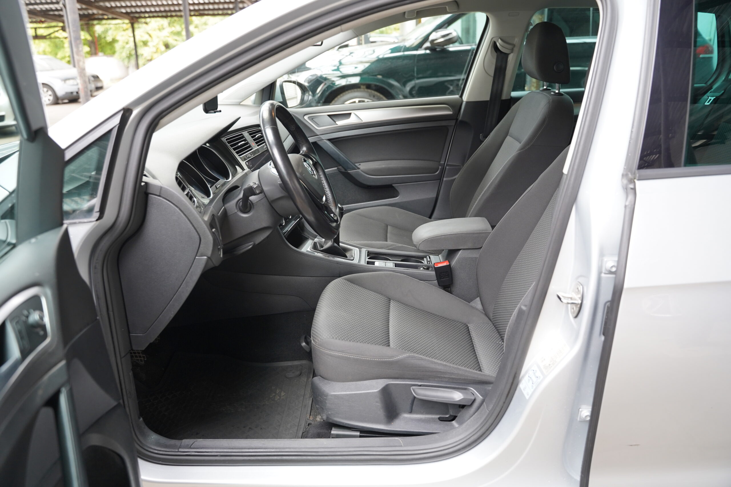 VW Golf 1.0 Tsi full
