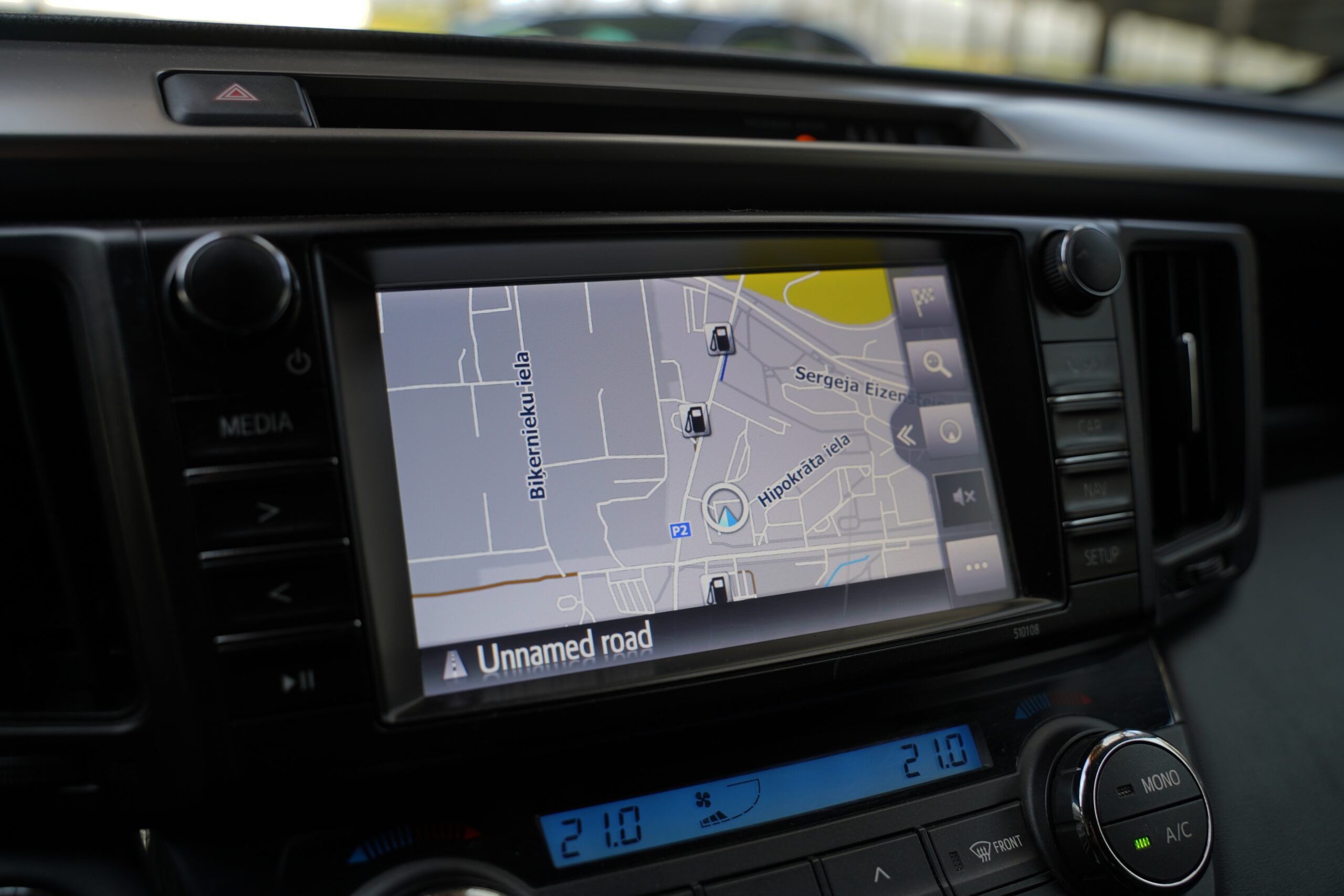 Toyota Rav4 2.5i Hybrid full