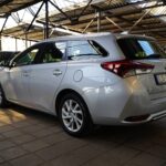 Toyota Auris Touring full