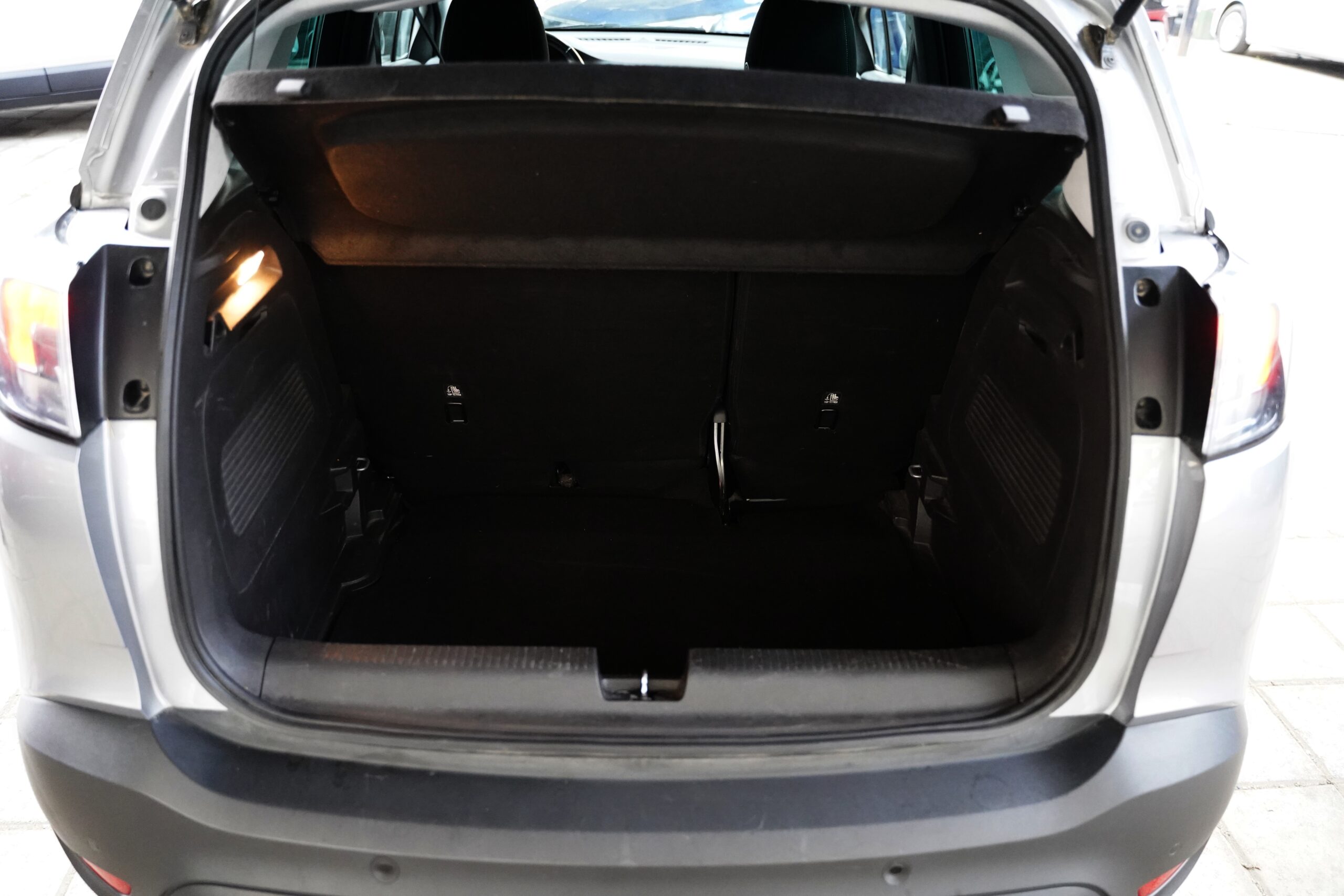 Opel Crossland 1.2 Turbo full
