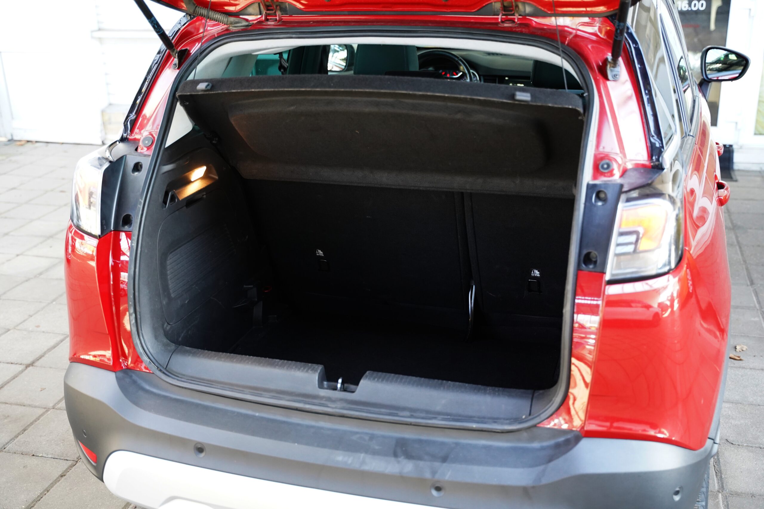 Opel Crossland 1.2 Turbo full