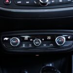 Opel Crossland 1.2 Turbo full