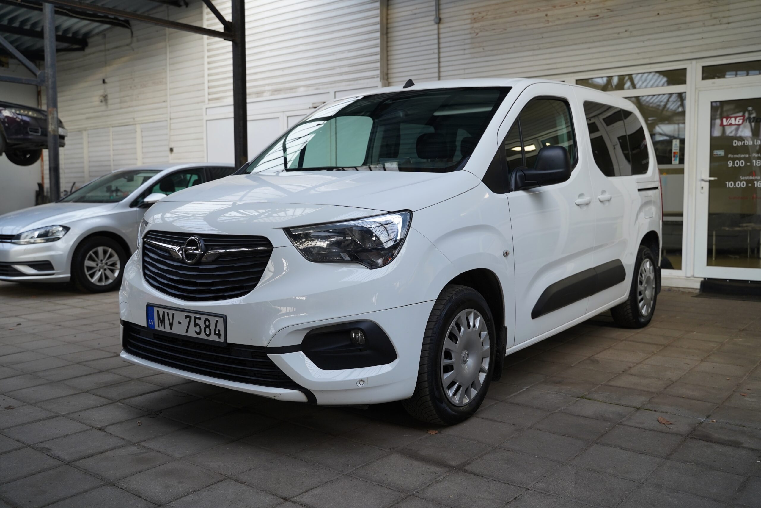 Opel Combo Life full