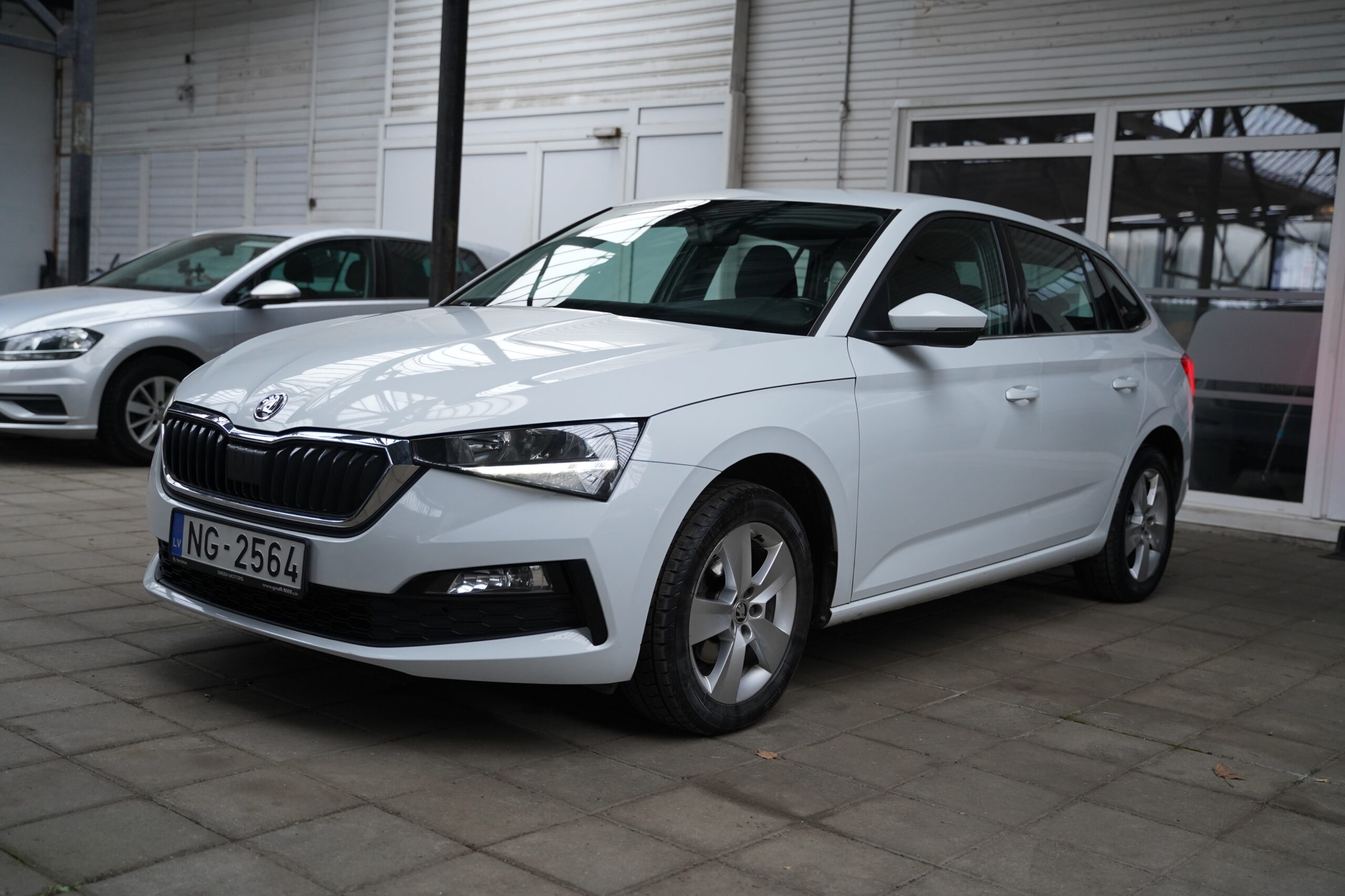 Škoda Scala Ambition Plus full