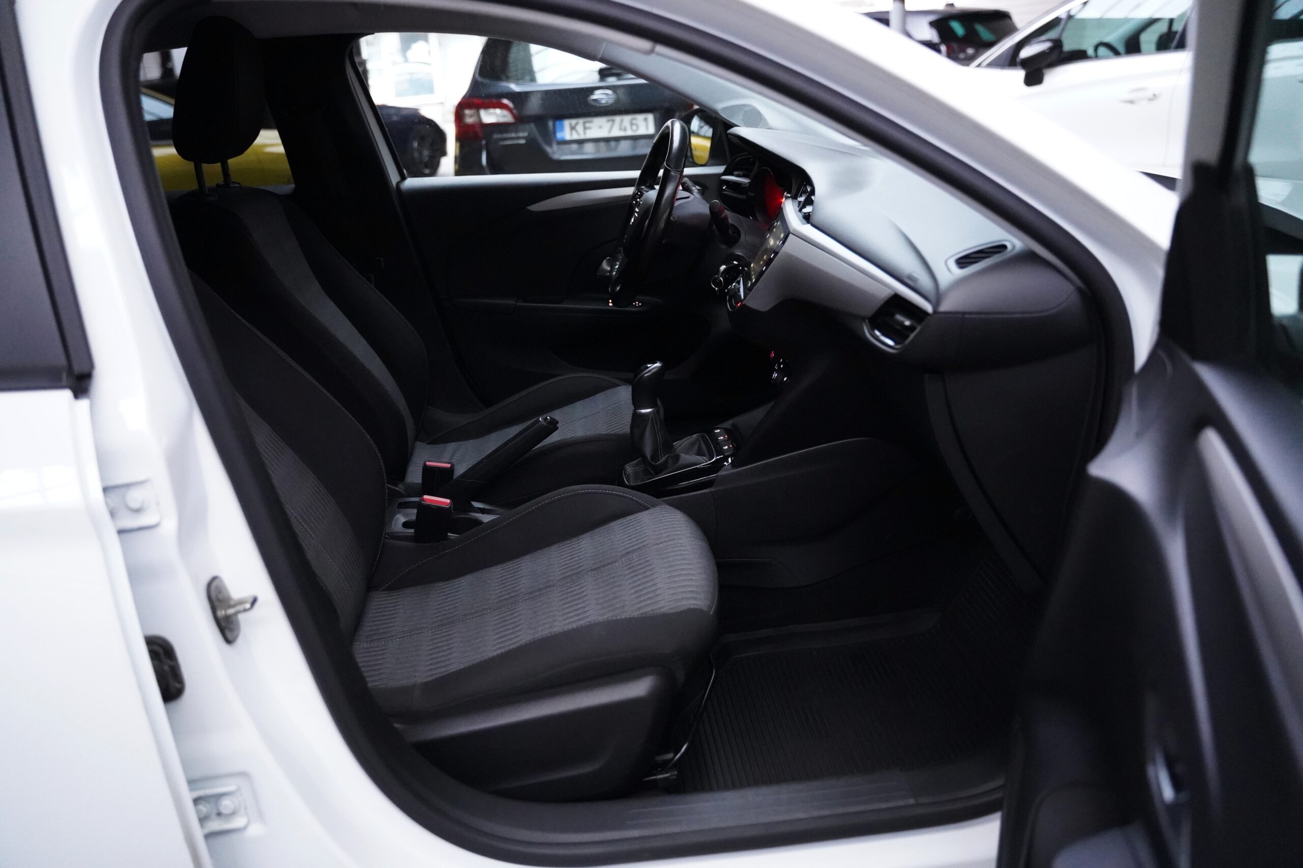 Opel Corsa 1.2i full